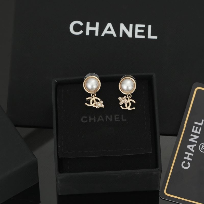 Ch**el earrings